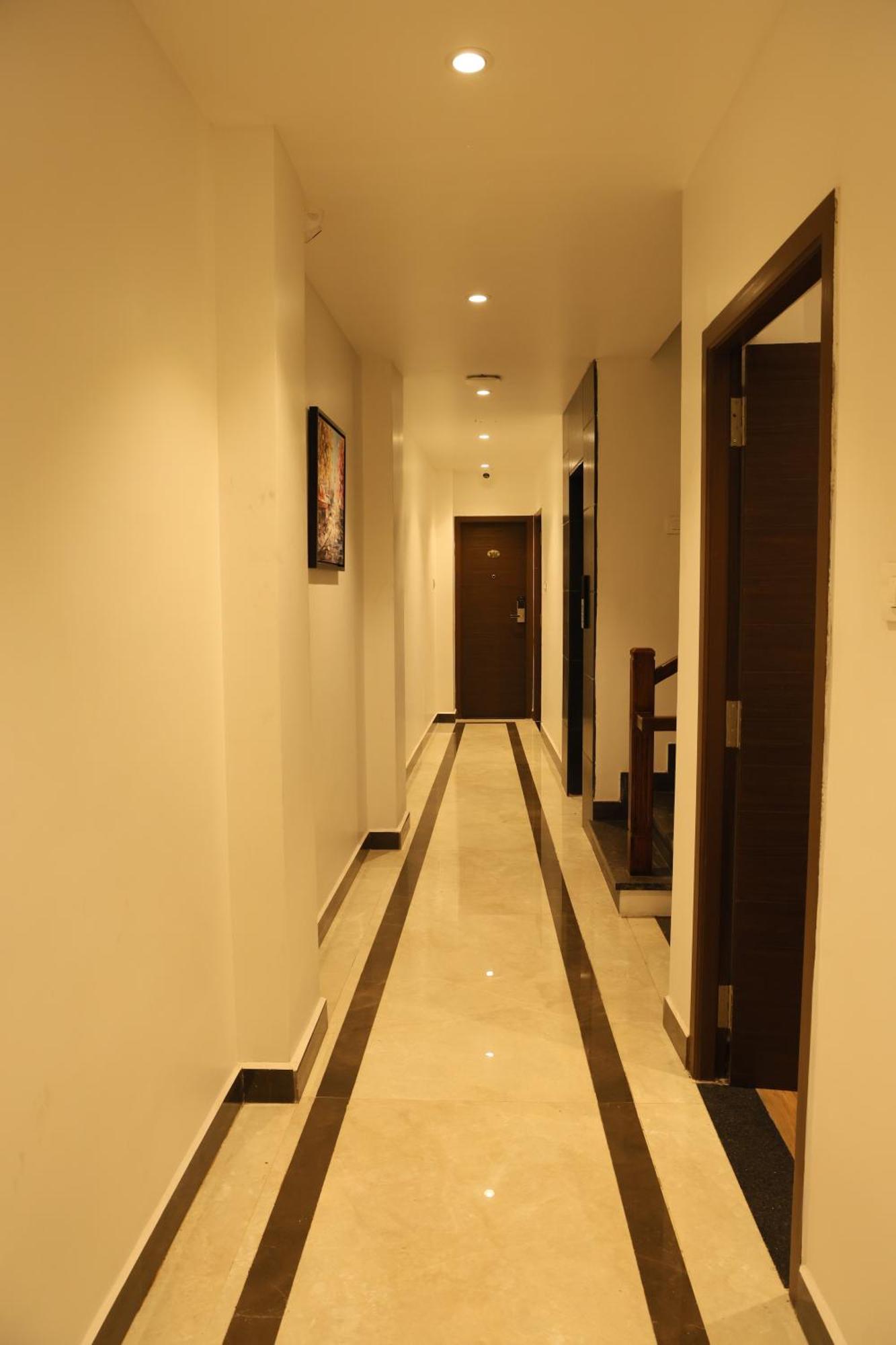 Eagle Inn Stay Kanchipuram Buitenkant foto